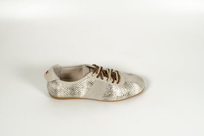 Sneaker Grau