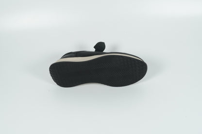 Sneaker Schwarz