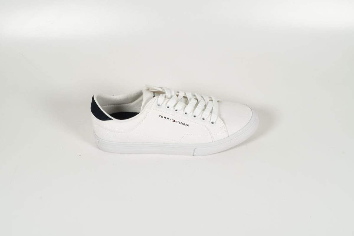 Baskets blanches