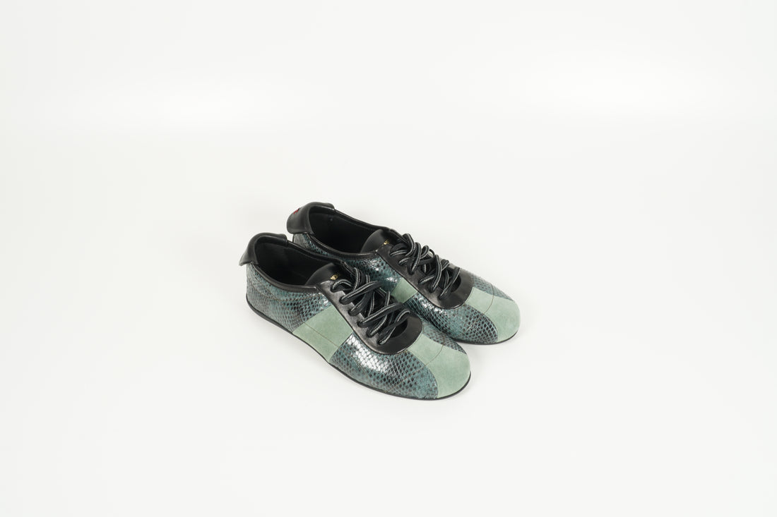 Sneaker Grün