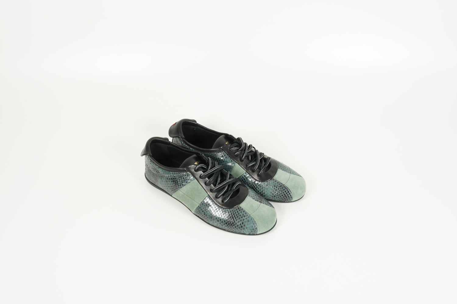 Sneaker Grün