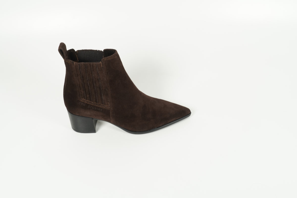 Stiefelette Braun