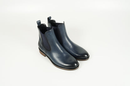 Chelsea Blau