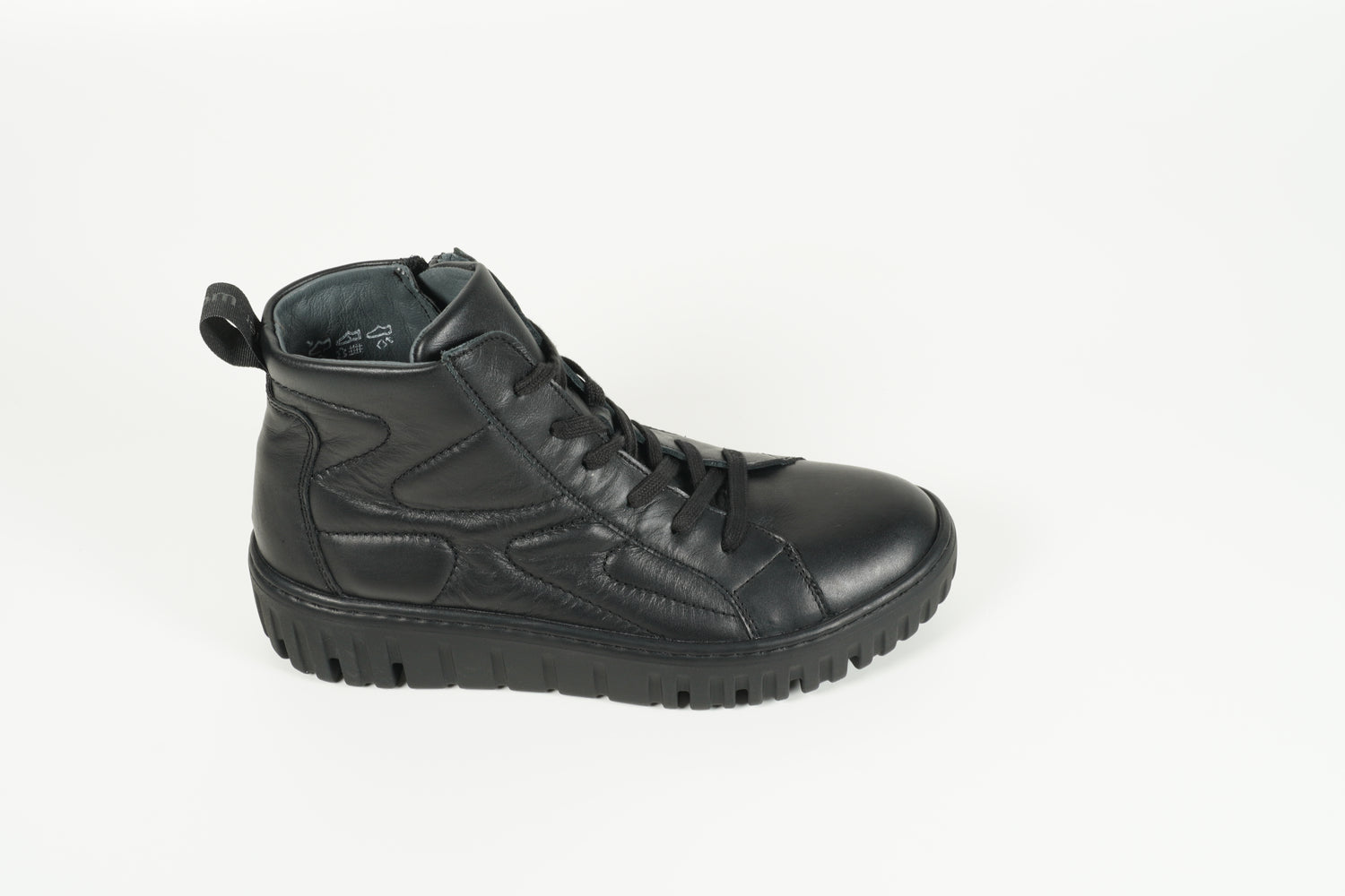 Sneaker Schwarz