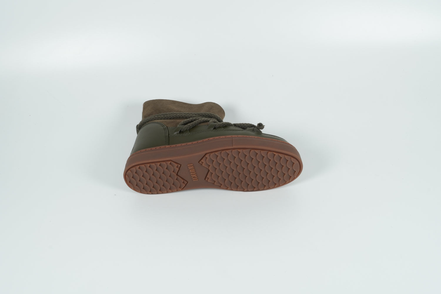 1001.003.0122.357-037 olive