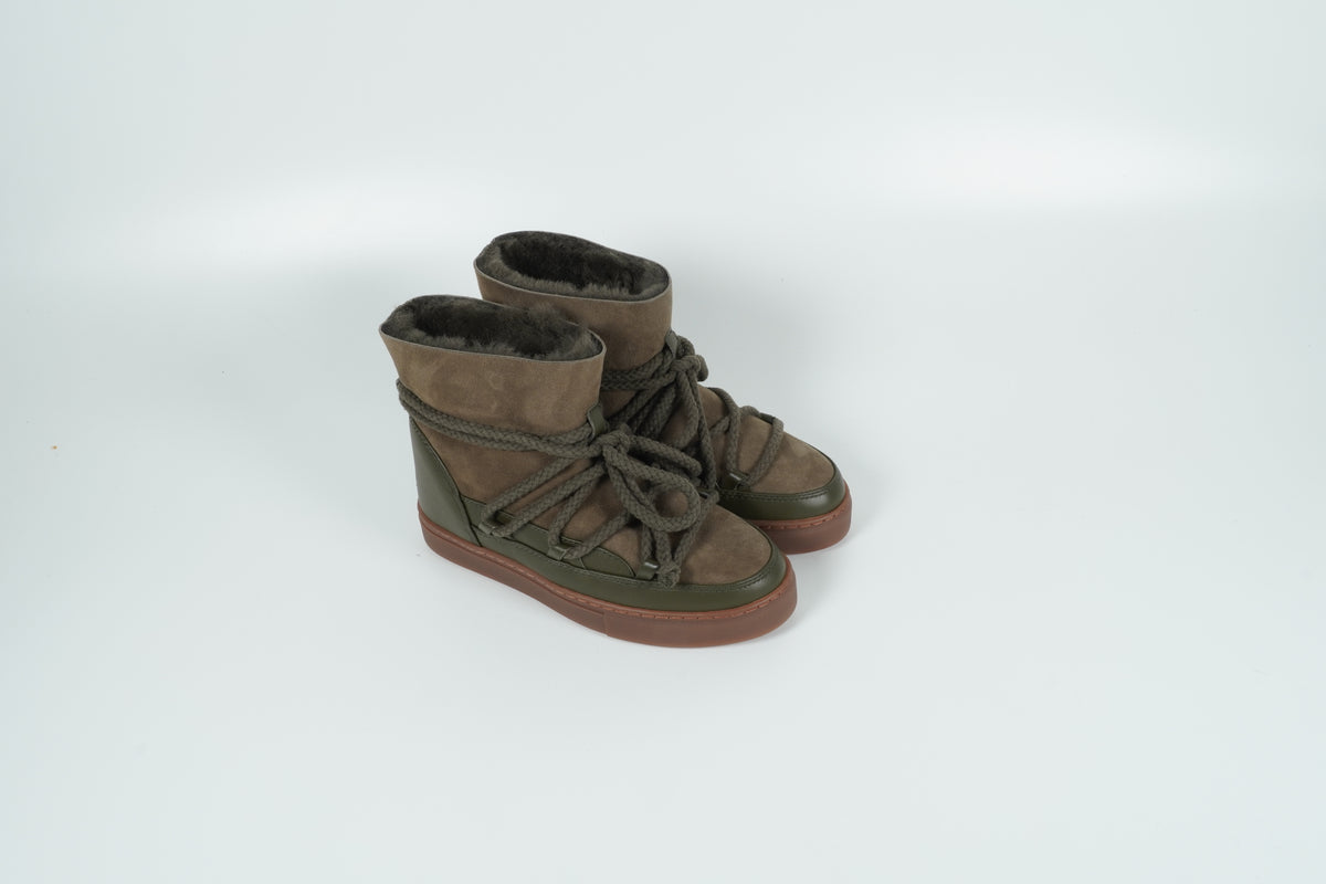 1001.003.0122.357-037 olive