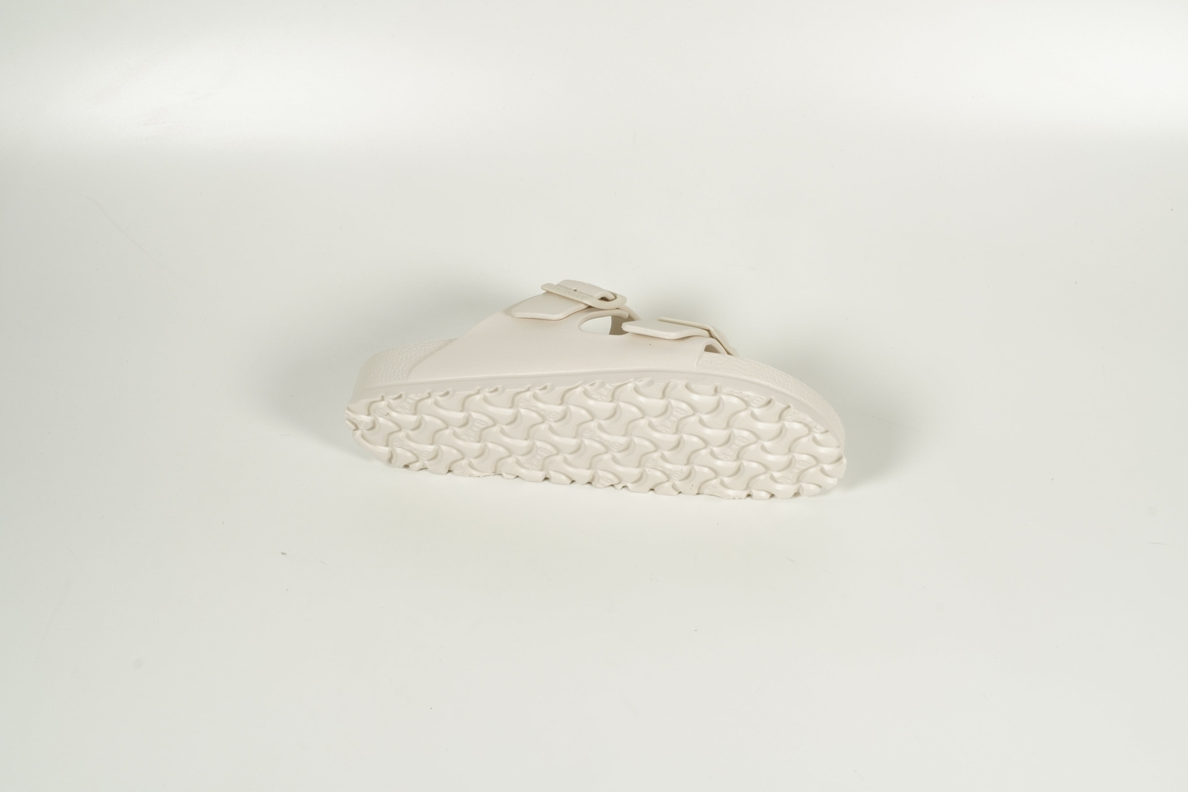 Arizona Eggshell sandal