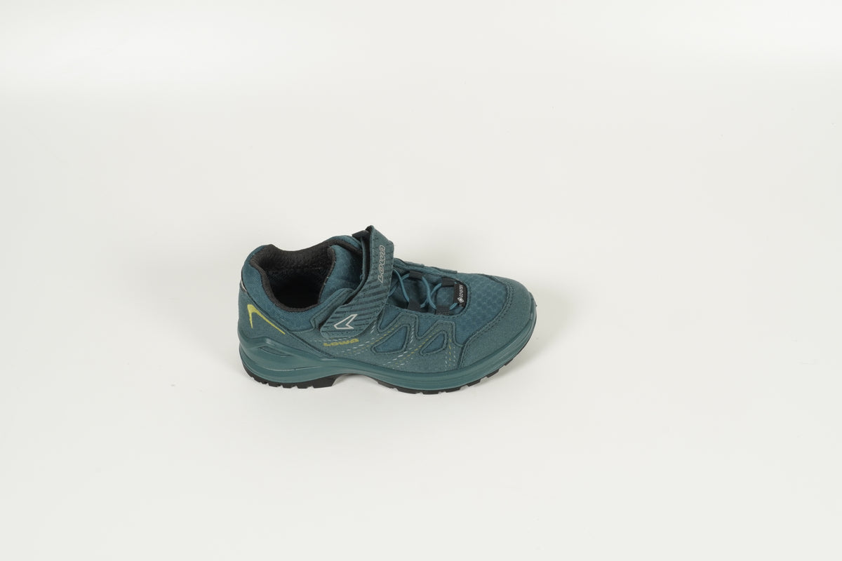Baskets enfant bleues