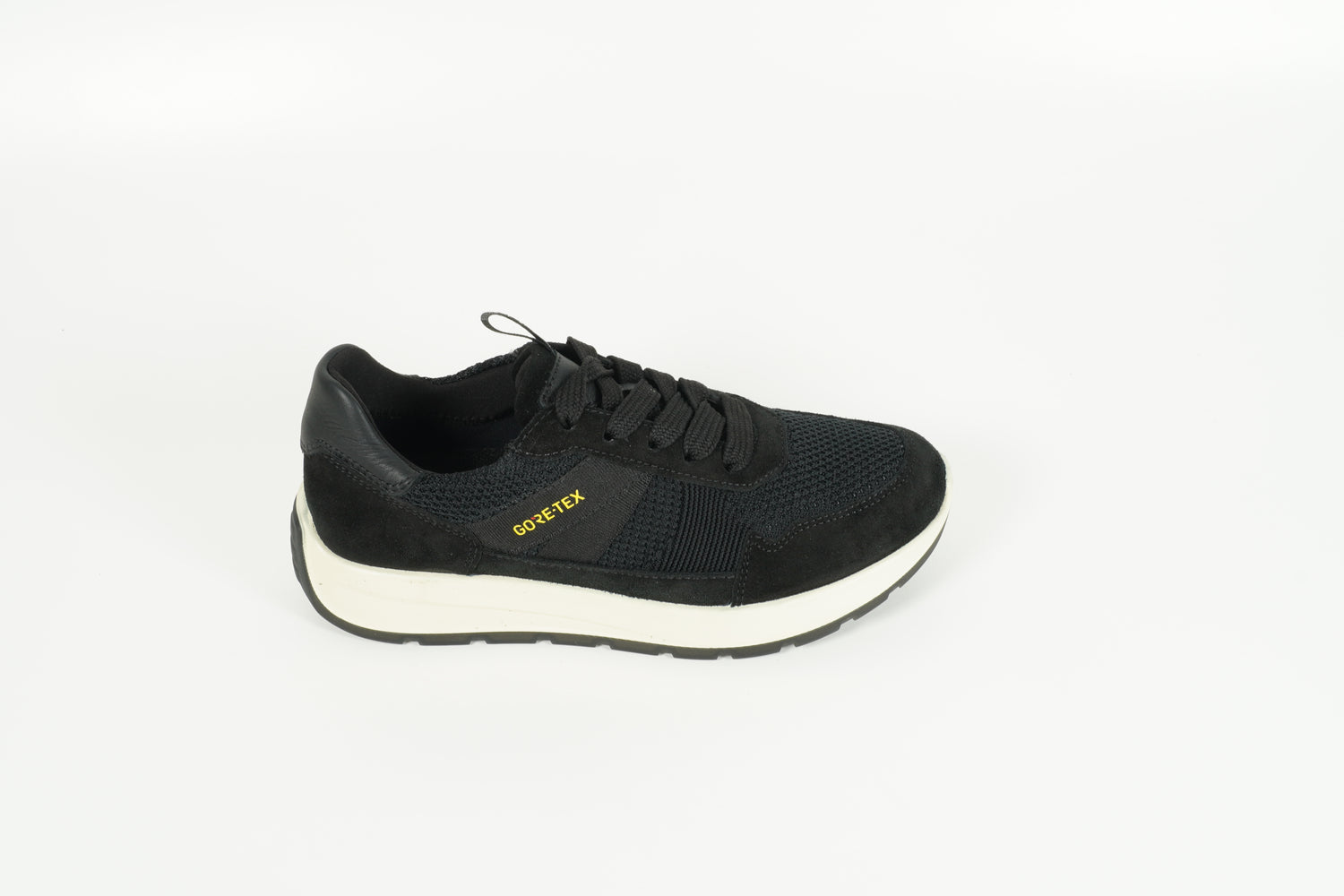Sneaker Schwarz