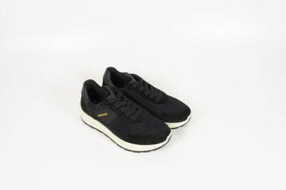 Sneaker Schwarz