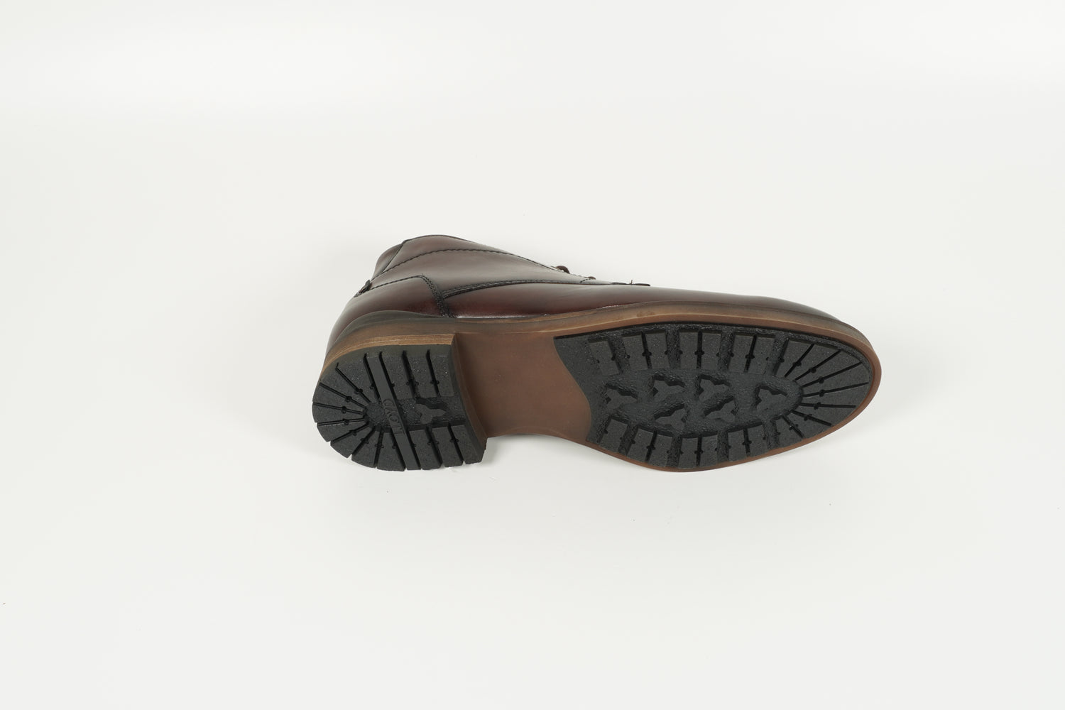 Schnürschuh Braun