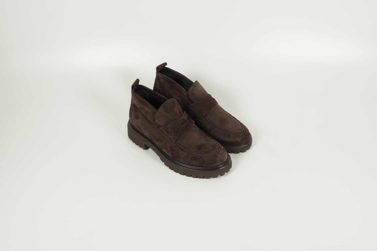 8344-001 soft Suede Mocca