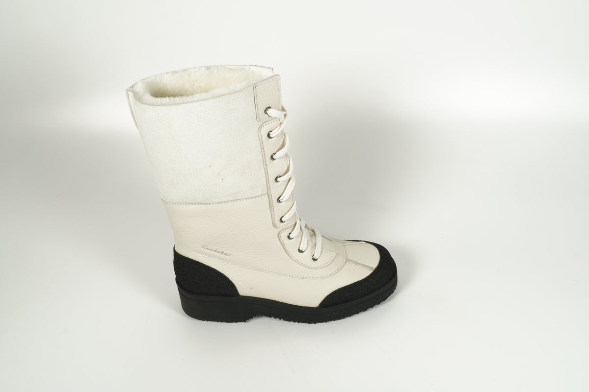 Bateau blanc de Calgary