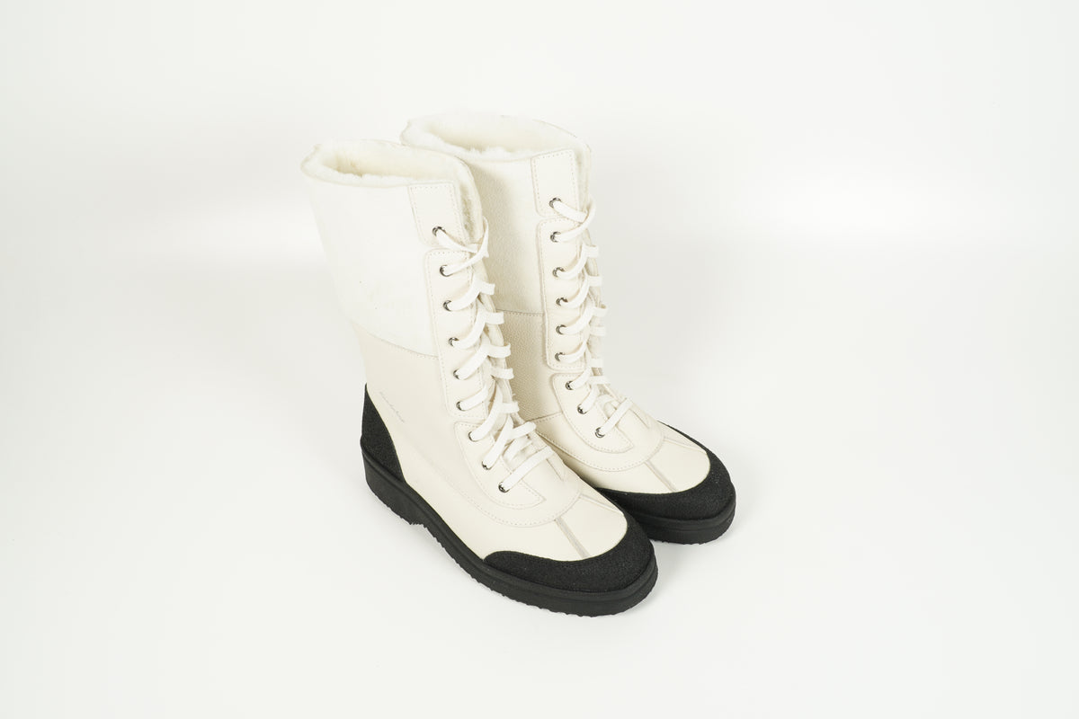 Bateau blanc de Calgary