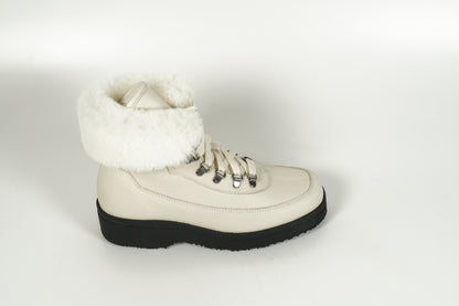 Boot Arosa Weiss