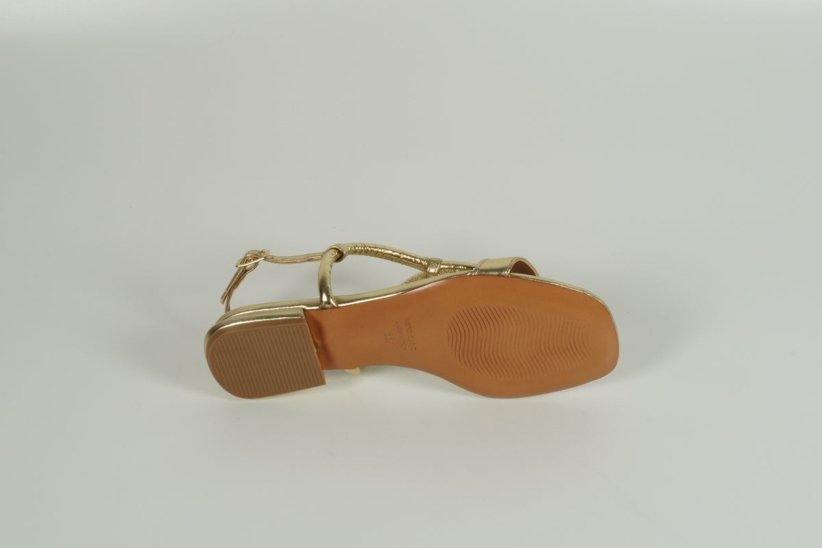 Sandal Gold
