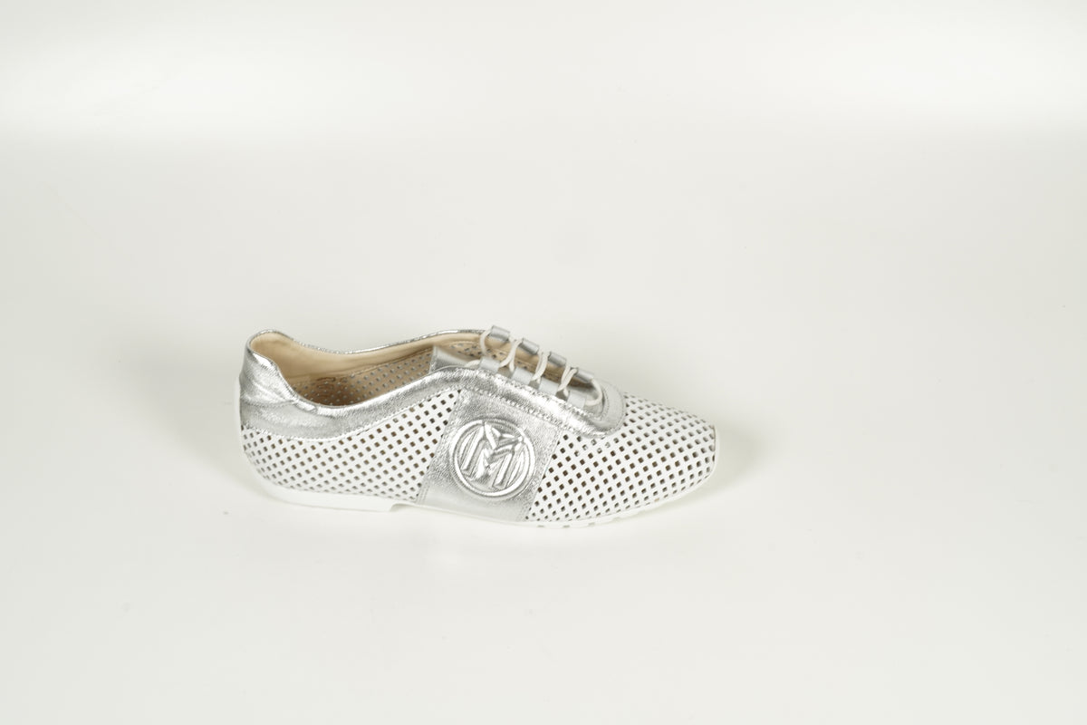 Schnürschuh Silber