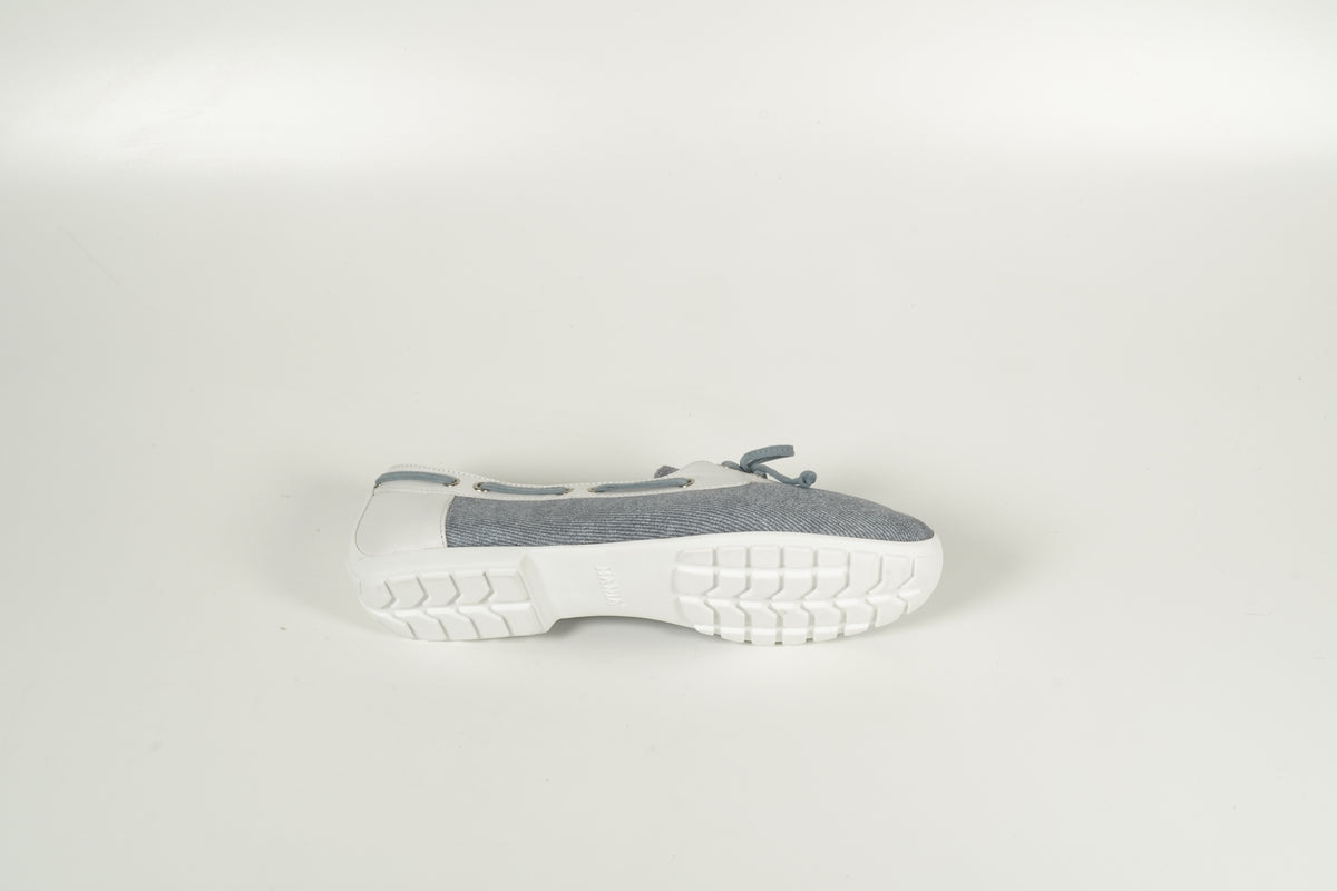 Moccasin Blau