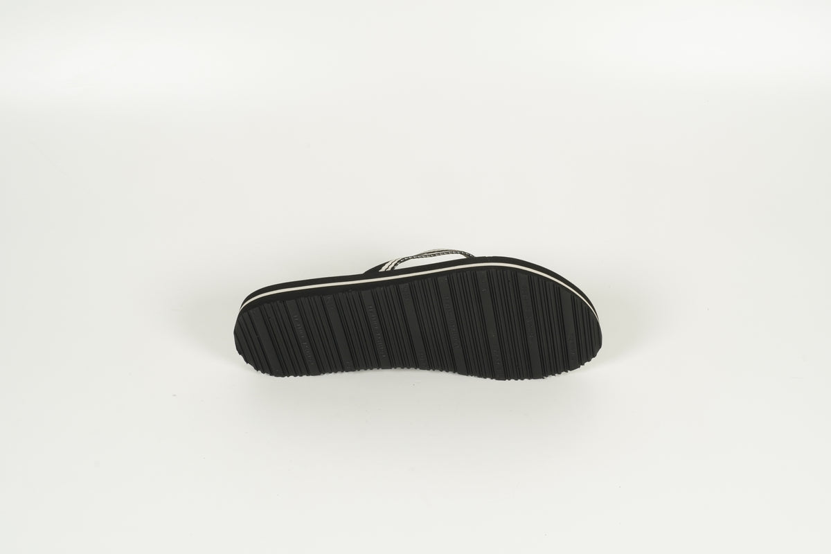 Tongs noires