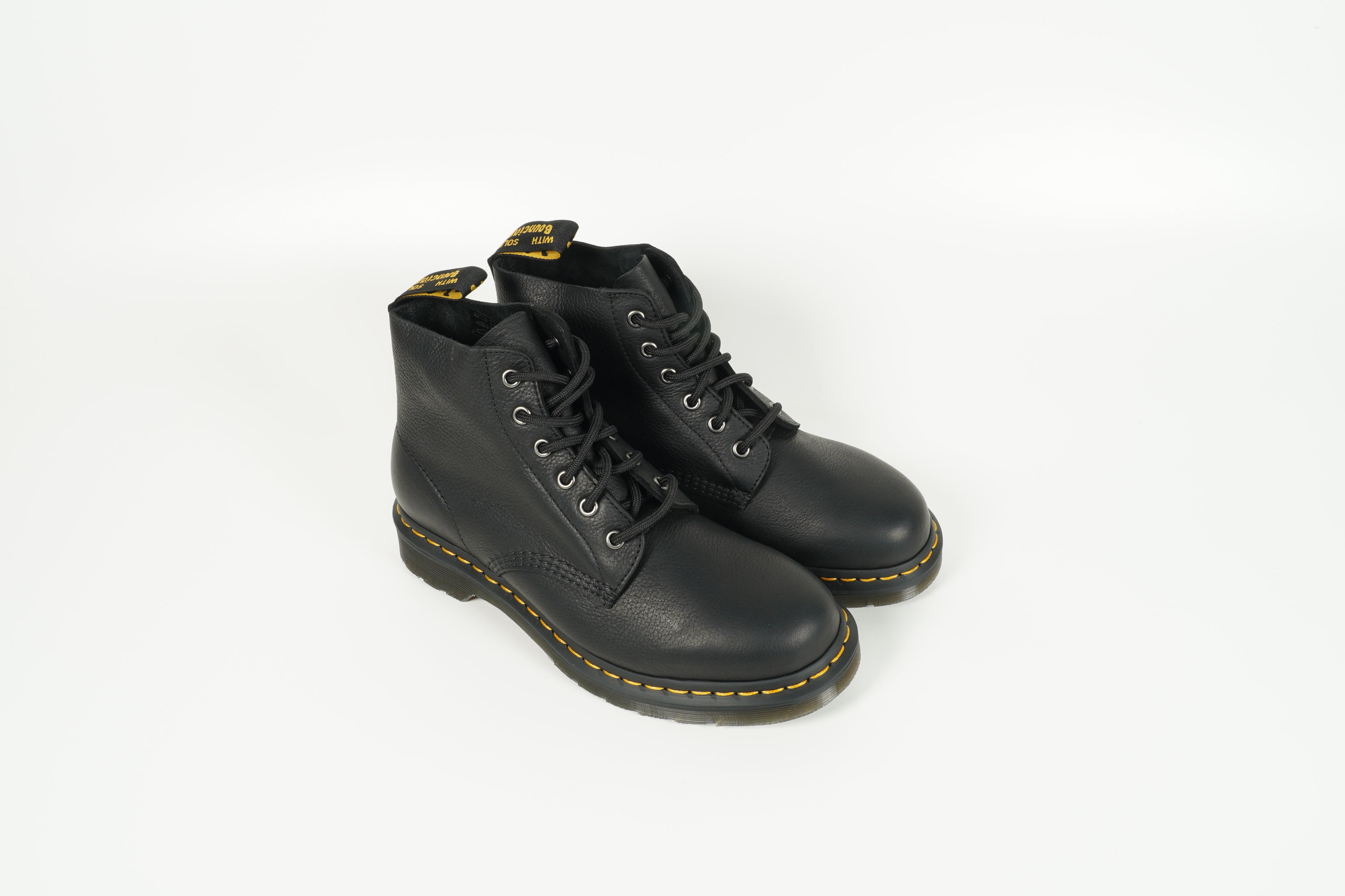 Boot Schwarz