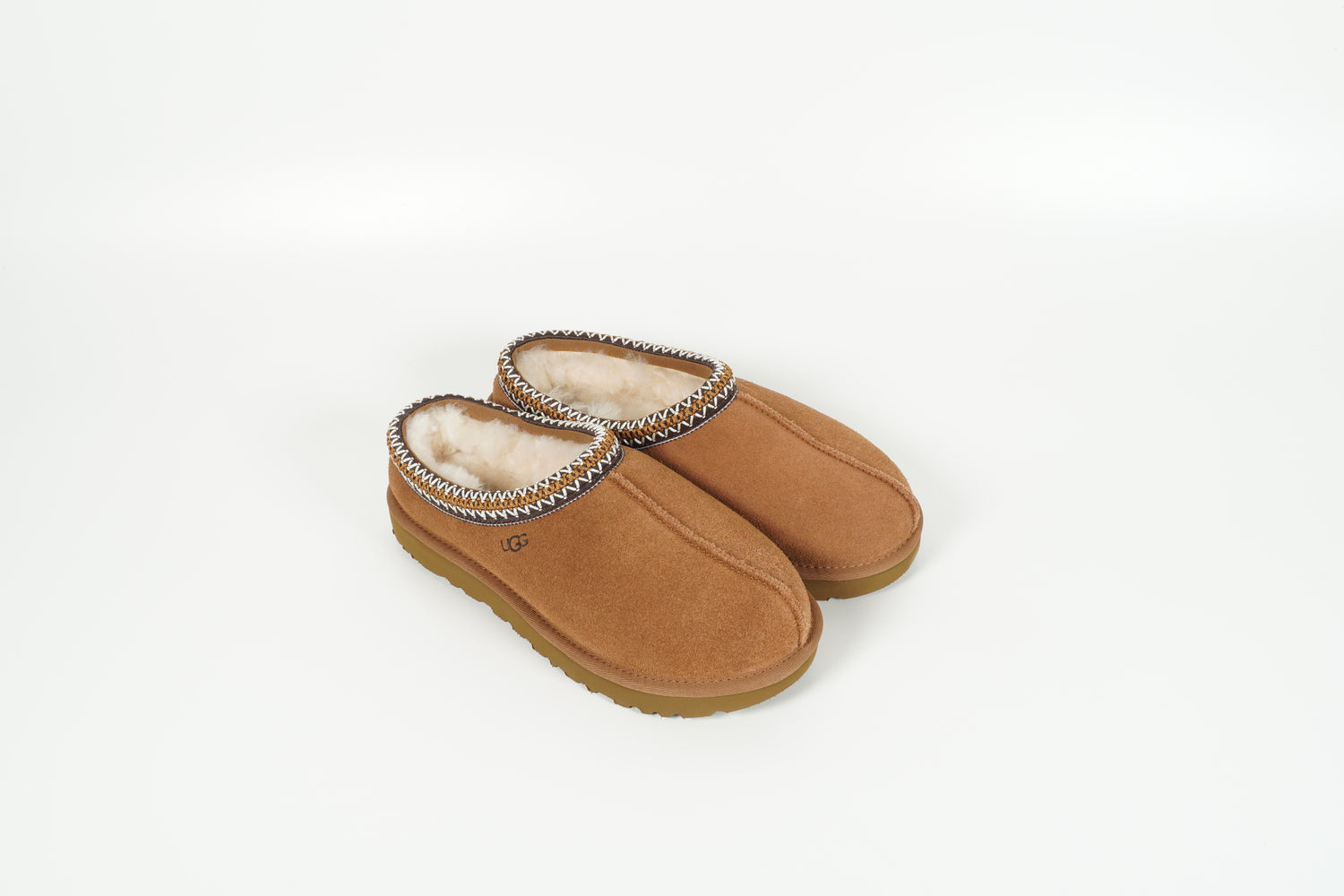 Tasman II Chestnut