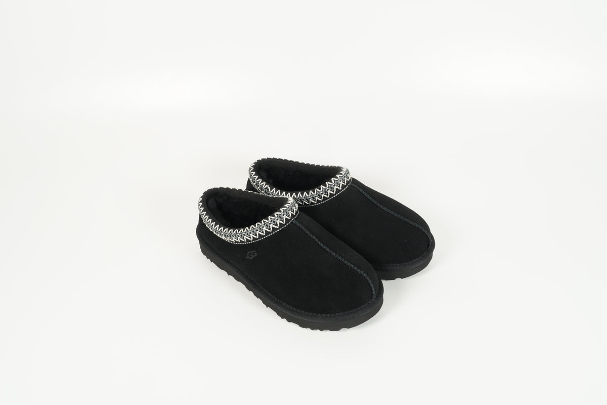Tasman II Black