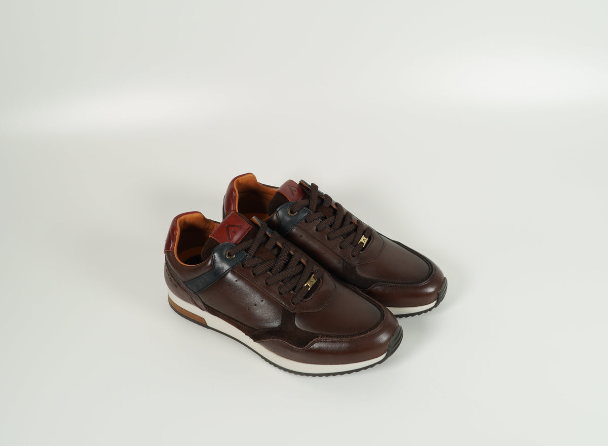 Sneaker Brown