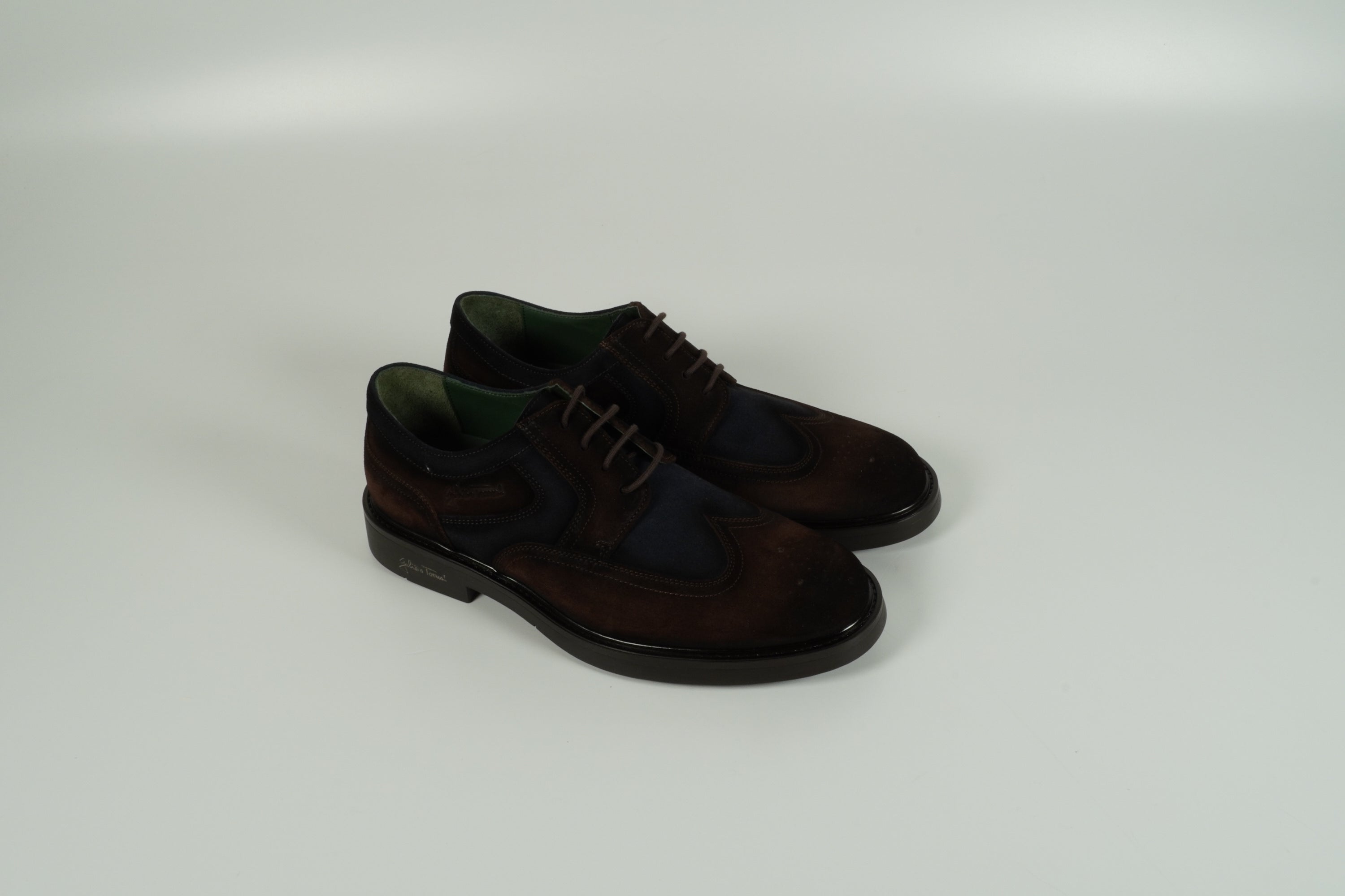 Lace-up Shoe Brown