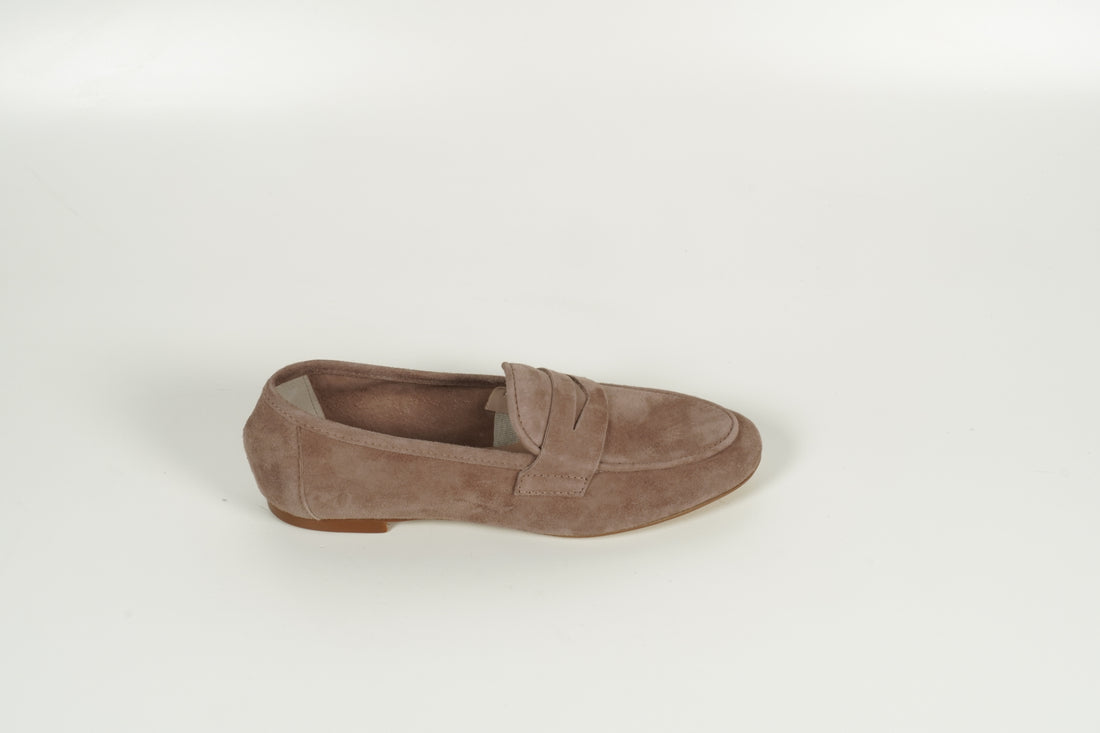 Moccasin Mauve