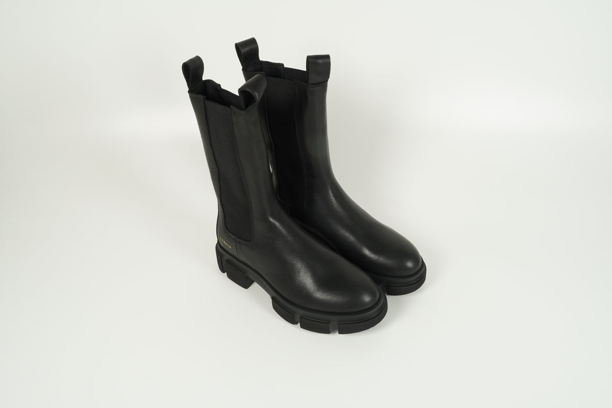 Boot Schwarz