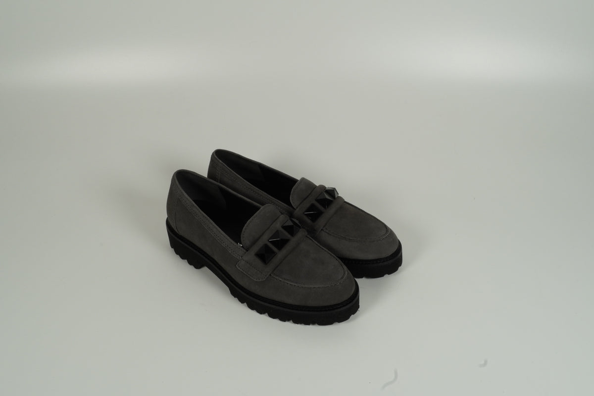 Loafer Gray