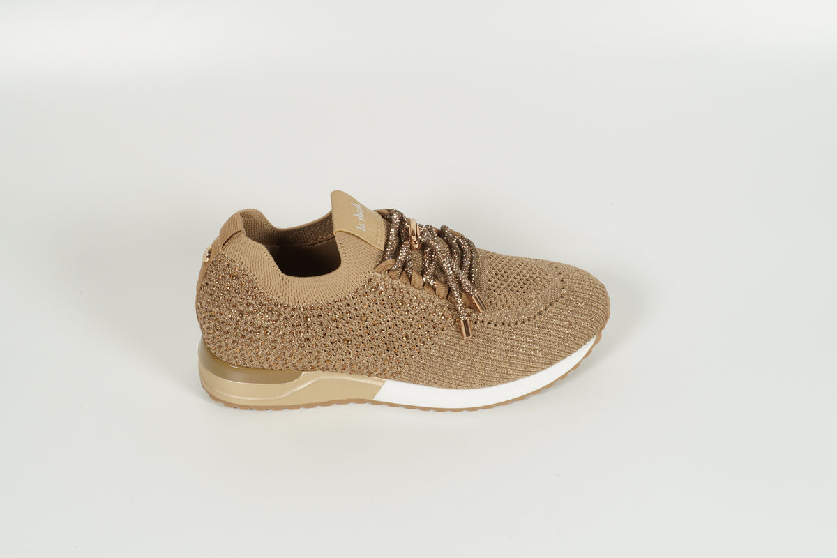 Baskets dorées