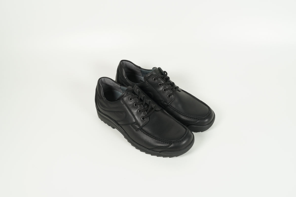 Schnürschuh Schwarz