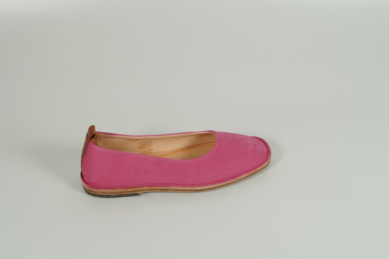 pink low shoe