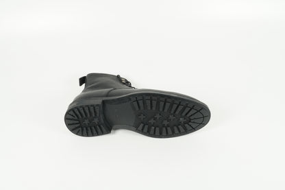 Schnürschuh Schwarz