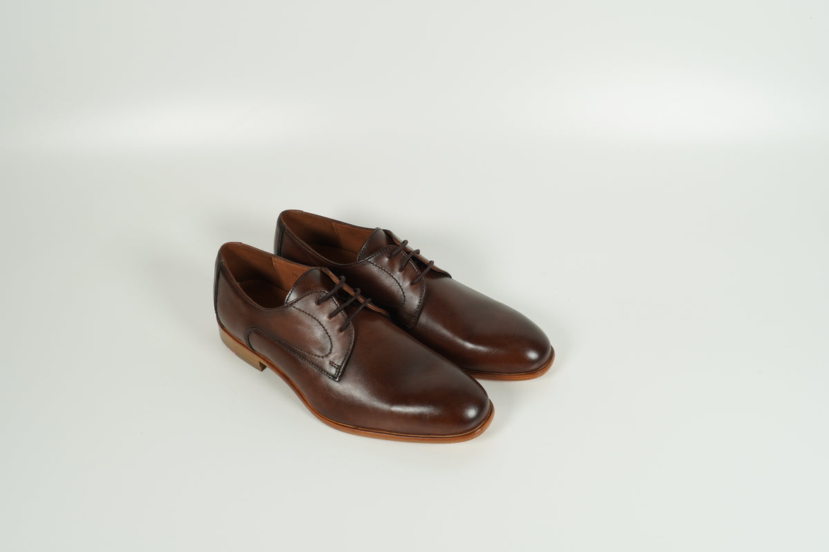 Schnürschuh Braun