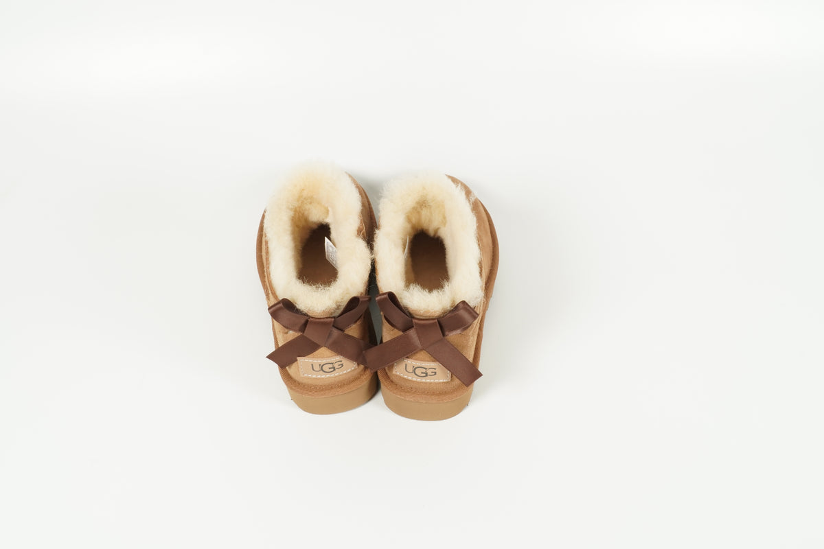 Ultra Mini Bailey Bow Chestnut
