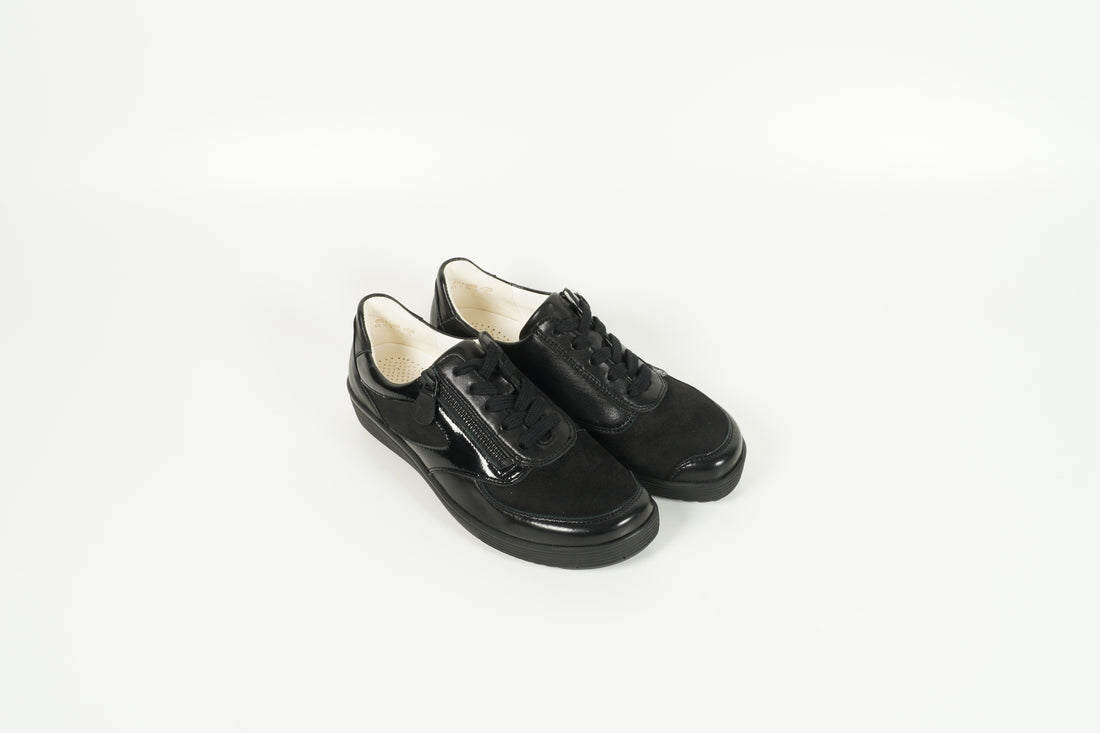 Sneaker Schwarz
