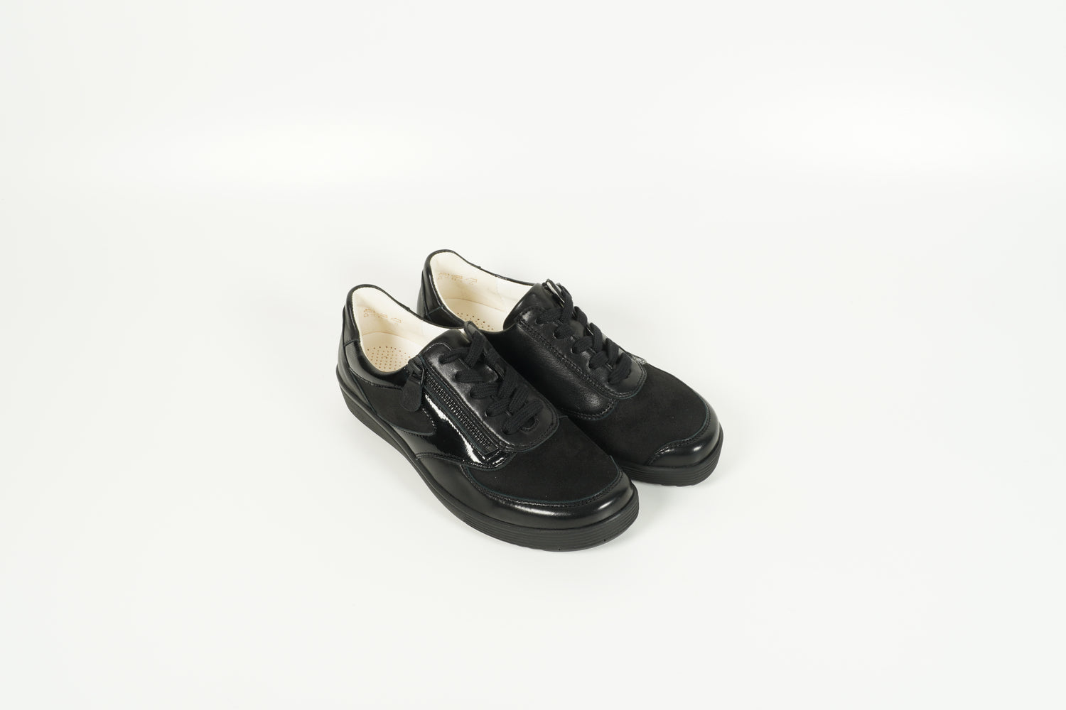 Sneaker Schwarz