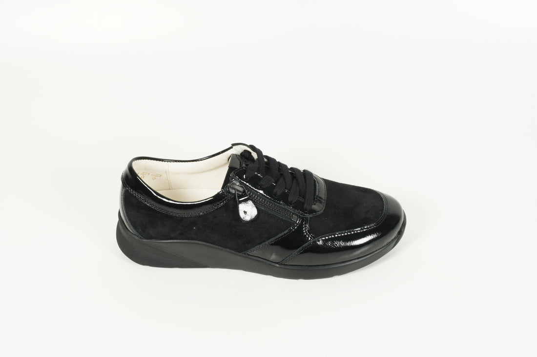 Sneaker Schwarz