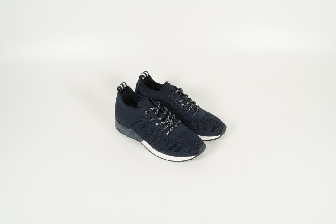 Sneaker Blau