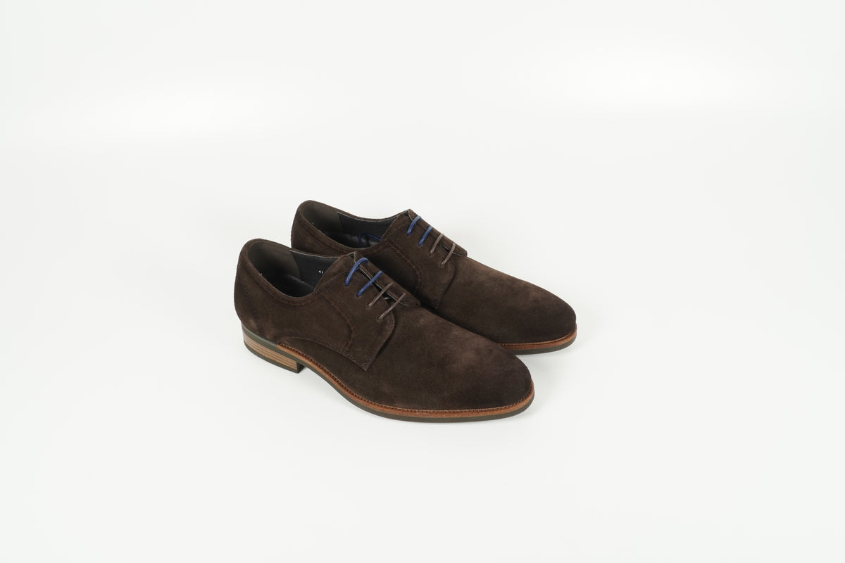 Schnürschuh Braun