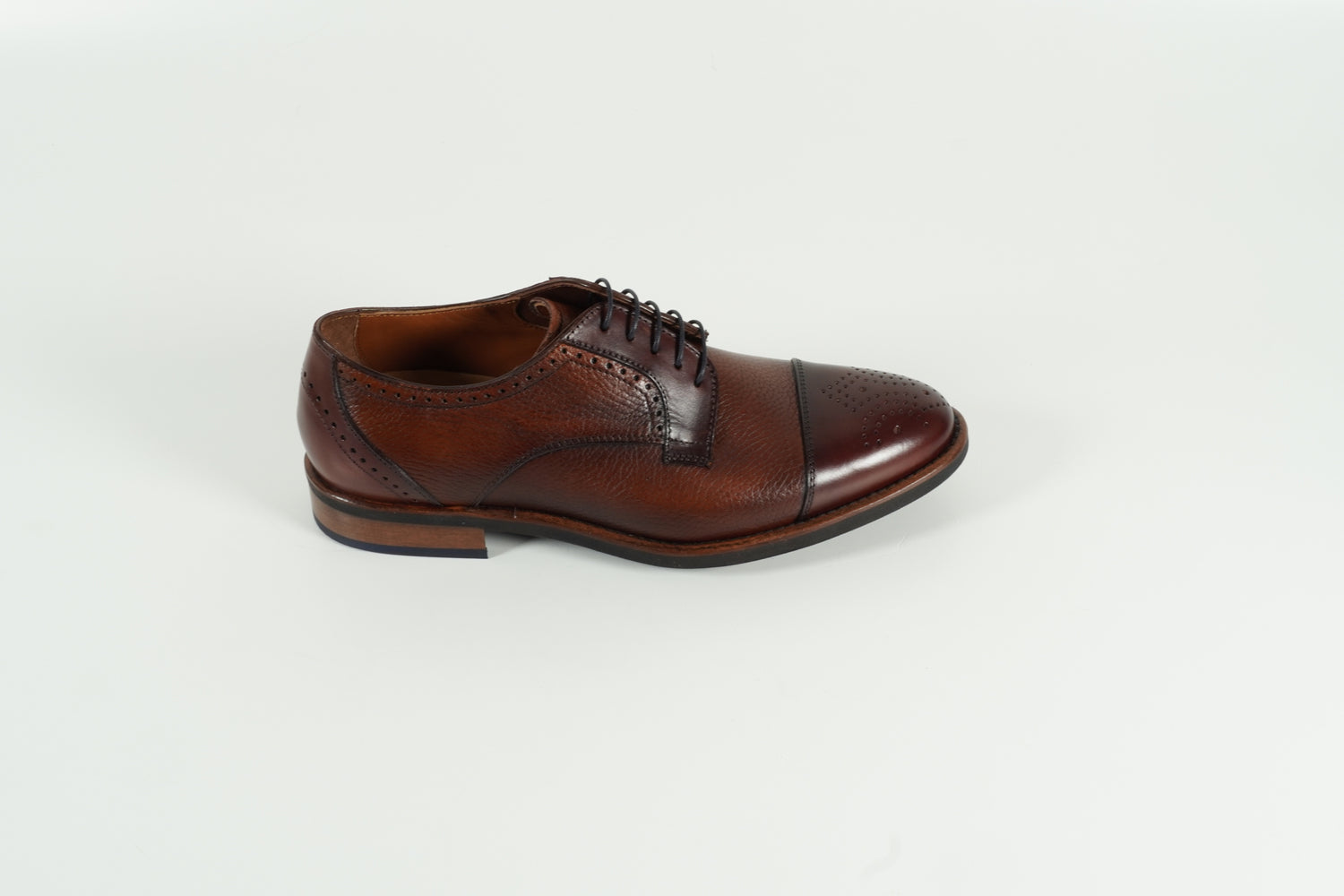 Lace-up Shoe Brown