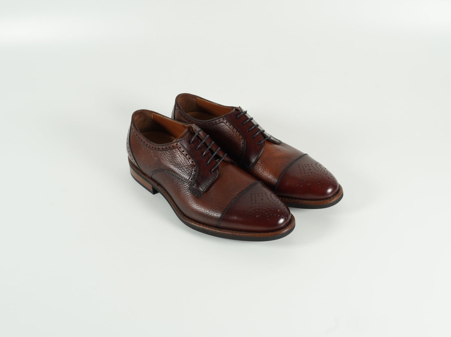 Lace-up Shoe Brown