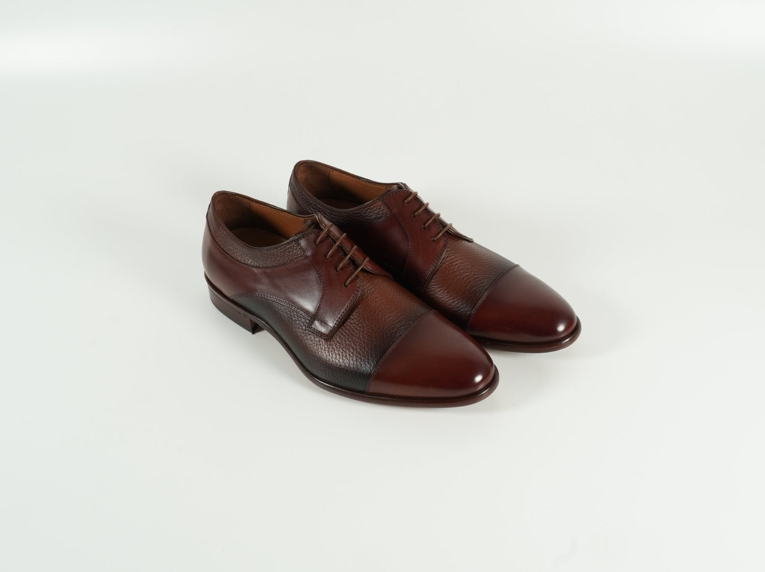 Lace-up Shoe Brown