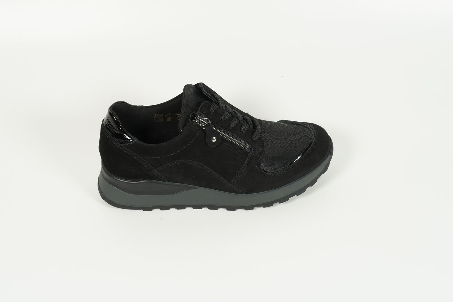 Sneaker Schwarz