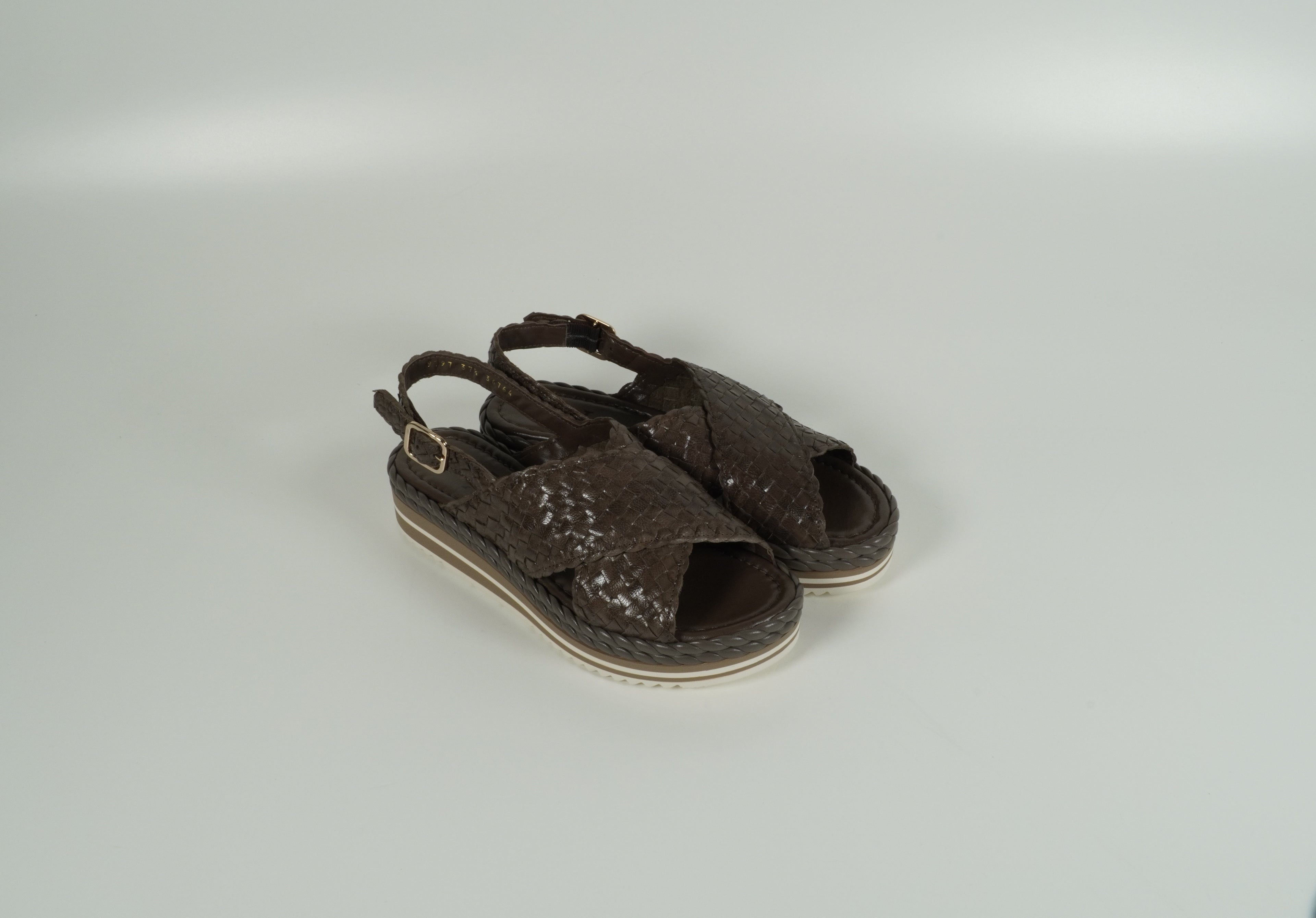 Sandal Brown