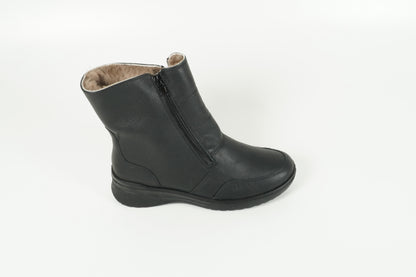 Boot Schwarz