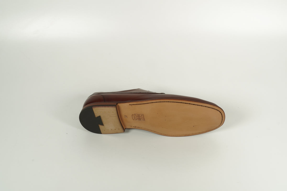 Schnürschuh Braun