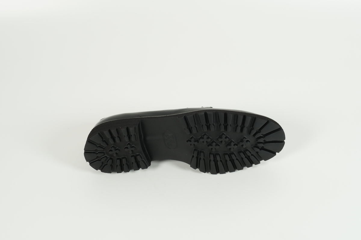 Moccasin Black